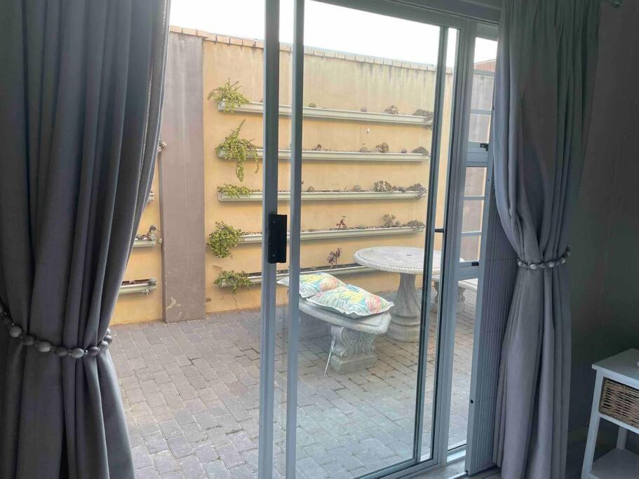 The Studio Colchester Bagian luar foto